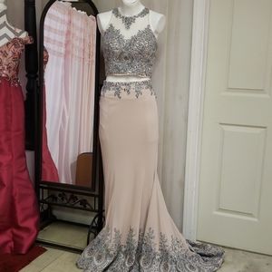 2 piece Prom/Formal Dress